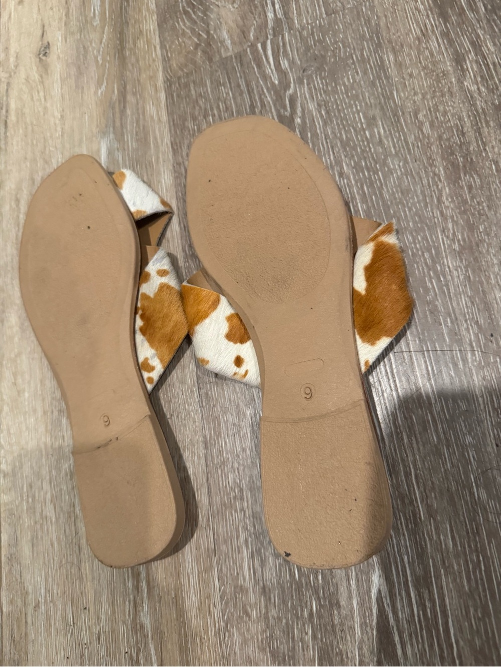SEYCHELLES Revolve Total Relaxation Sandals Cow Hide Pony Hair Sandals - Picture 7 of 7